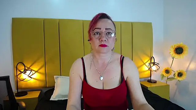 Lupiita223 online show from September 9, 2025, 1:21 pm