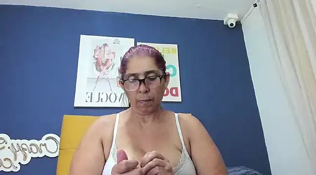 renata milf  online show from January 21, 2025, 11:46 am