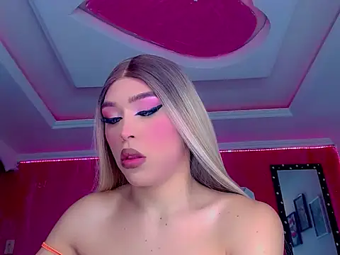 TiffanyMackensyy online show from November 3, 2025, 12:46 am