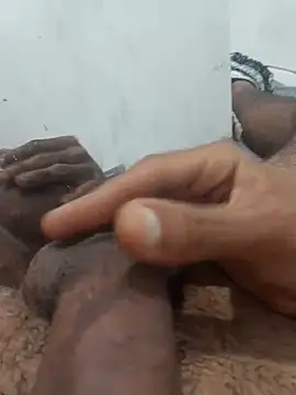 Leleko1997 online show from October 21, 2025, 5:08 am