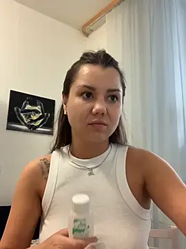 MiraMiss online show from November 27, 2025, 7:54 am