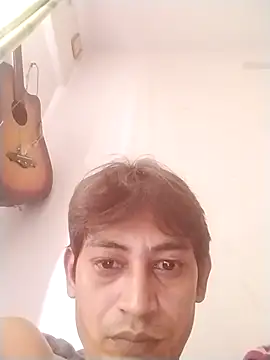 jenilmax online show from December 4, 2024, 9:07 am