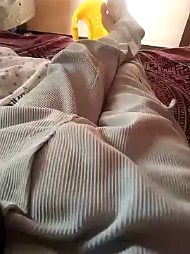 PracticalGum40 online show from December 30, 2024, 11:04 am