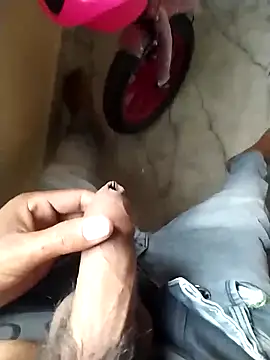 PracticalGum40 online show from October 4, 2025, 11:52 am