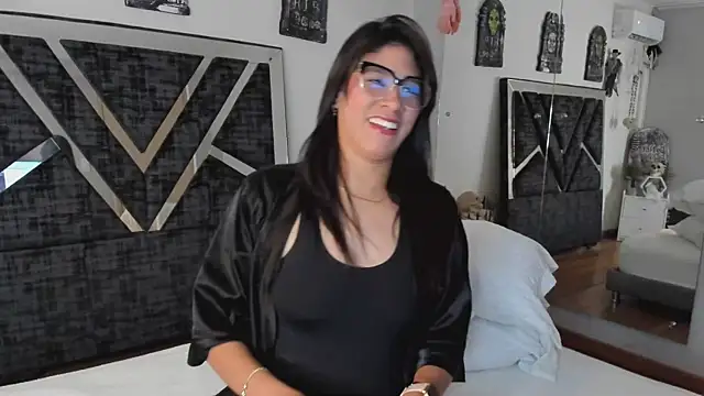 Jonness Isa  online show from October 25, 2025, 12:34 pm