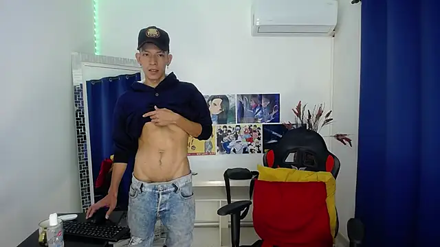 Snapshot of Favel_Gomez7 chatting on March 17, 2025, 10:06 pm Favel Gomez7 online show from March 17, 2025, 10:06 pm