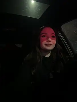 VixenAmour online show from March 8, 2025, 2:12 am