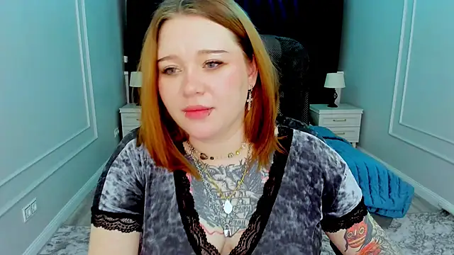 MoonLghte online show from January 23, 2025, 10:44 pm