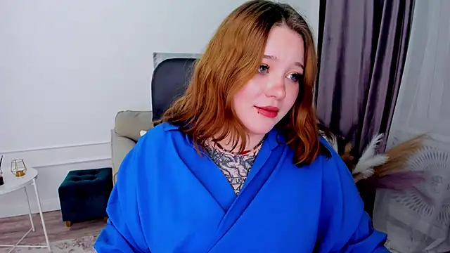 MoonLghte online show from January 29, 2025, 7:32 pm