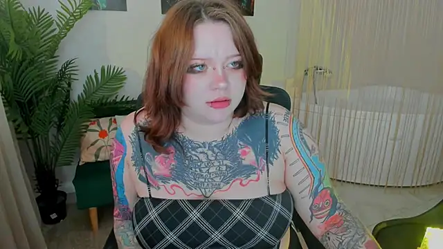 MoonLghte online show from March 31, 2026, 3:30 am