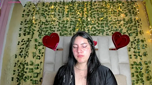 jenifer  power10 online show from February 27, 2025, 11:41 am