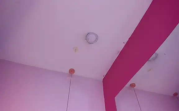 Snapshot of Anastasia_Whitee chatting on February 17, 2025, 3:20 pm Anastasia Whitee online show from February 17, 2025, 3:20 pm