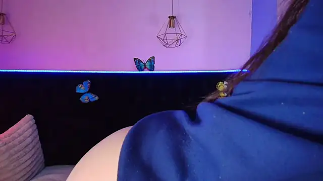 Anastasia Whitee online show from May 1, 2026, 1:59 pm
