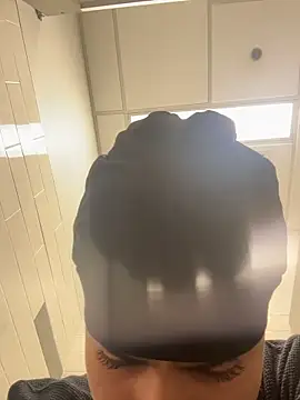 johnycash21 online show from November 25, 2025, 5:24 pm