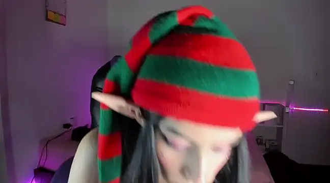 aiko mori online show from December 17, 2024, 2:33 am