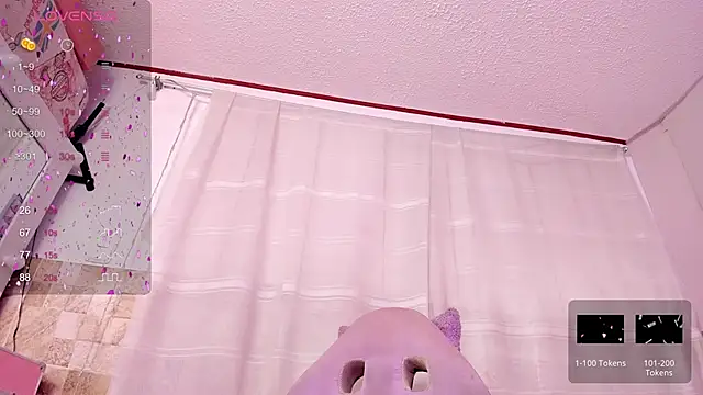 mia johns  online show from December 27, 2024, 11:39 am