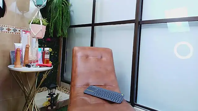 MeganCruzGB online show from February 14, 2025, 7:23 pm