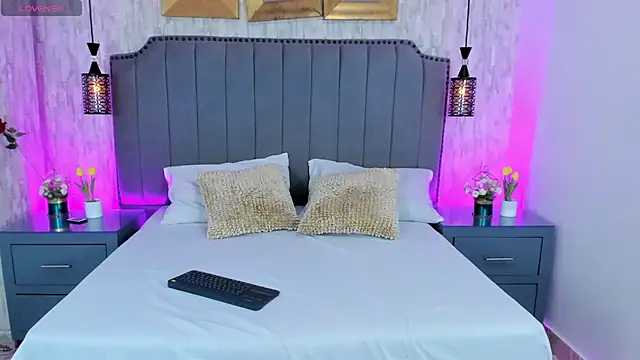 MeganCruzGB online show from February 28, 2025, 7:56 pm