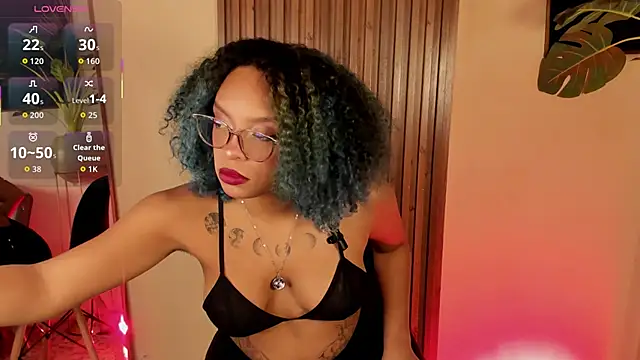 ened nessa online show from September 26, 2025, 12:42 pm