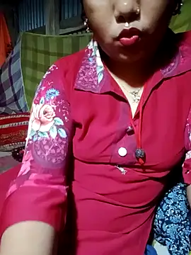 Super-Couple online show from March 4, 2025, 1:28 pm