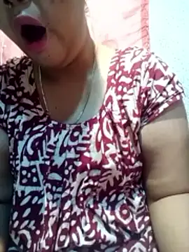 Super-Couple online show from December 17, 2025, 12:38 am