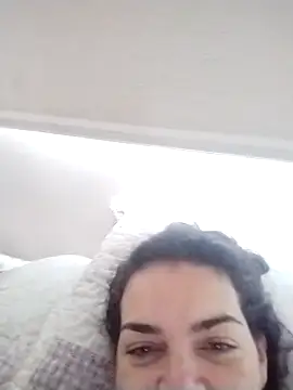 escritorasafada online show from September 23, 2025, 3:59 pm