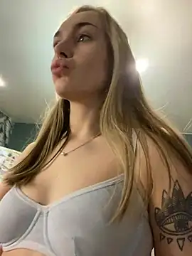 Burning girlss online show from December 14, 2024, 9:40 am