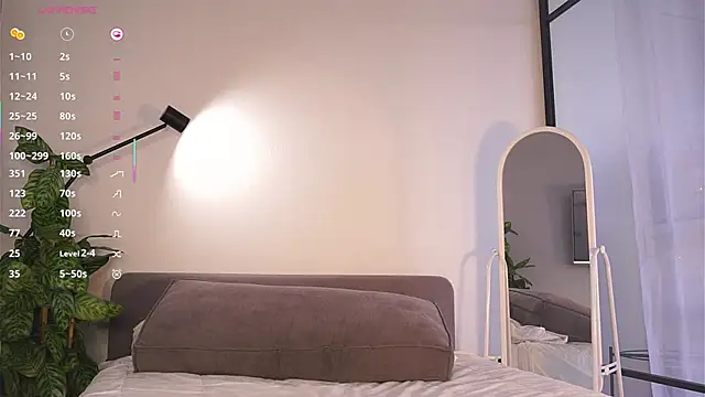 TayteHeston online show from February 26, 2025, 12:36 pm