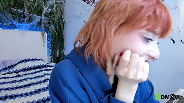 ElizaNik  online show from October 29, 2025, 9:05 pm