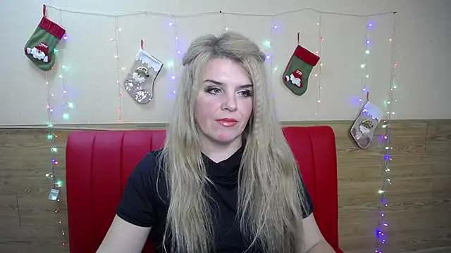 Julya Barbi online show from January 12, 2025, 6:27 pm