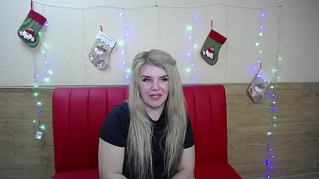 Julya Barbi online show from January 13, 2025, 4:07 am