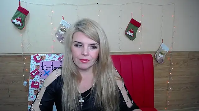 Julya Barbi online show from January 14, 2025, 6:07 pm