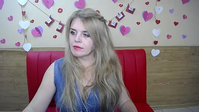 Julya Barbi online show from February 26, 2025, 6:04 am