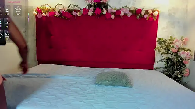 SilvannaFit online show from September 11, 2025, 12:05 pm