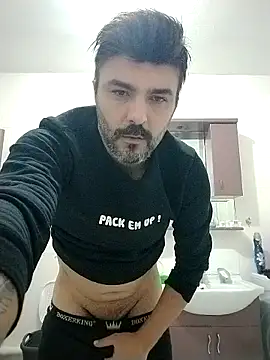 hot man eray online show from October 9, 2025, 9:35 pm