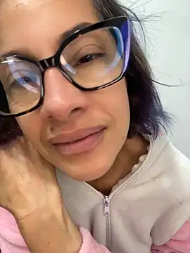 Goddess-Love- online show from April 22, 2026, 9:22 am