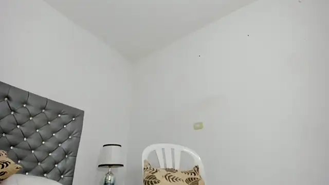 Amir mikelsen online show from February 8, 2025, 4:14 pm