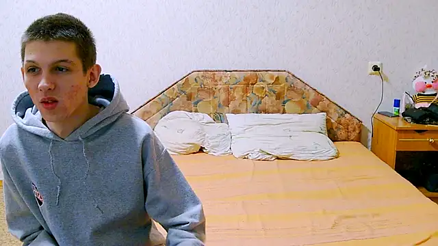 Snapshot of Ivy_Lester chatting on February 26, 2025, 3:19 pm Ivy Lester online show from February 26, 2025, 3:19 pm