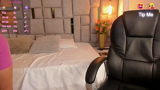 Saori newman online show from January 28, 2025, 12:00 pm