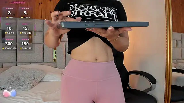 Saori newman online show from September 29, 2025, 12:54 pm