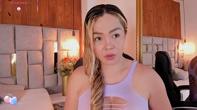 Saori newman online show from October 21, 2025, 12:06 pm