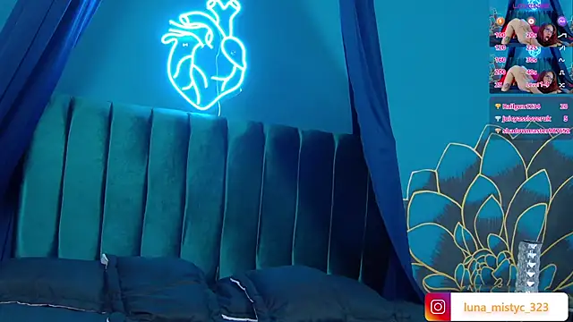 Snapshot of Lunamistyc chatting on November 26, 2025, 7:48 pm Lunamistyc online show from November 26, 2025, 7:48 pm