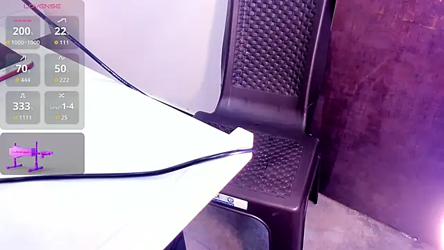 sexy mich 18 online show from February 8, 2026, 11:46 am