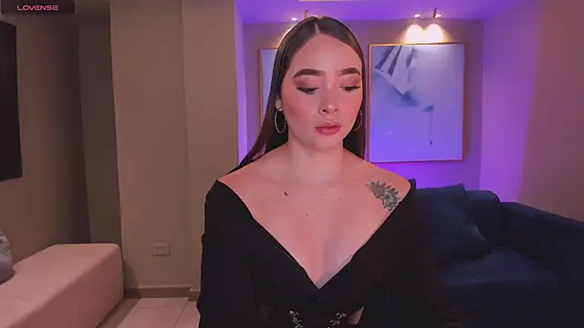 AlinaKravitz online show from March 12, 2025, 11:31 am