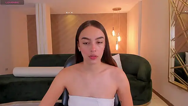 KaiaFerreira online show from February 12, 2025, 11:51 am