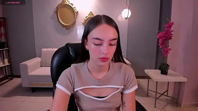 KaiaFerreira online show from February 19, 2025, 11:49 am