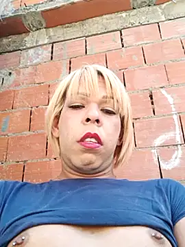 blondebitchlitle online show from February 15, 2025, 2:00 pm