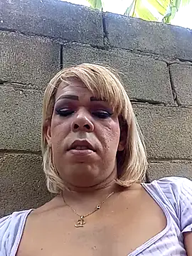 blondebitchlitle online show from April 7, 2026, 6:52 pm