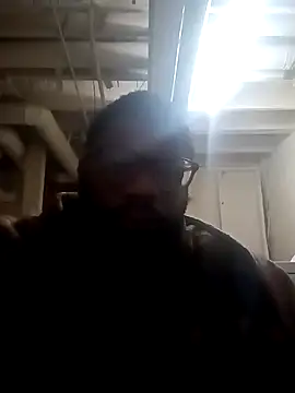 Snapshot of dvaughn3117 chatting on January 8, 2025, 2:57 am dvaughn3117 online show from January 8, 2025, 2:57 am