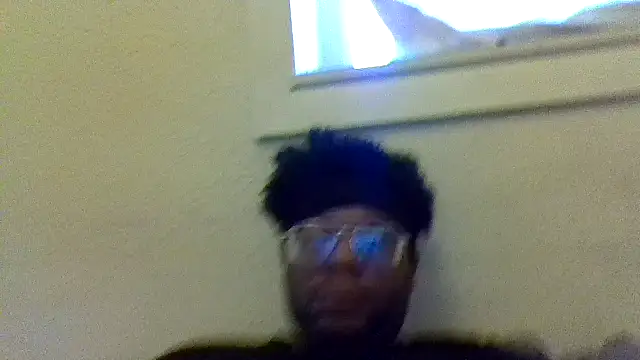 Snapshot of dvaughn3117 chatting on April 10, 2026, 11:53 pm dvaughn3117 online show from April 10, 2026, 11:53 pm